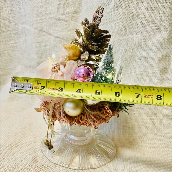 Vintage Pink Shabby Xmas Pixie Assemblage On Teacup & Saucer Handmade Lights - Picture 4 of 7